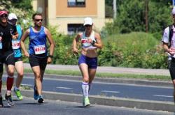 萨拉赫新星重要助攻表现突出，TES前途光明！赢得满堂喝彩